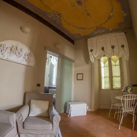 Villa L' Antico Torchio * Dormelletto